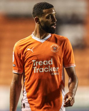 Blackpool takımından CJ Hamilton, Blackpool 'da Blackpool - Birmingham City maçında 30 Nisan 2025' te Bloomfield Road, Blackpool 'da karşılaştı.
