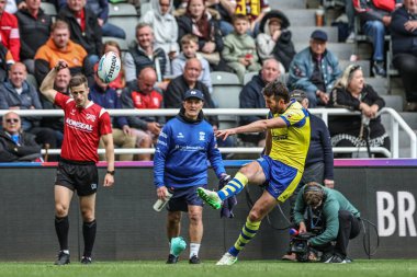 Warrington Wolves 'tan Stefan Ratchford, Betfred Magic Weekend 2025 maçında Wigan Warriors' a karşı Warrington Wolves maçında 4 Mayıs 2025 'te St.James' s Park, Newcastle 'da gol attı.