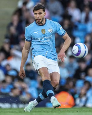 Manchester City 'den Rben Dias Premier League maçı sırasında Etihad Stadyumu' nda Manchester City, Wolverhampton Wanderers 'a karşı, 2 Mayıs 2025