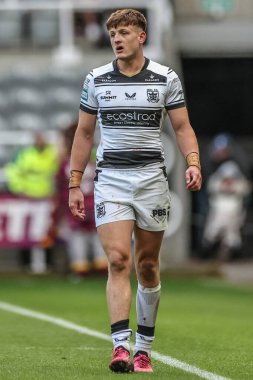 Hull FC 'den Davy Litten, Betfred Magic Weekend 2025 maçında Huddersfield Giants, Hull FC' ye karşı St. James 's Park, Newcastle, 4 Mayıs 2025