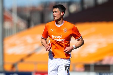 Blackpool takımından Elkan Baggott 3 Mayıs 2025 'te Bloomfield Road, Blackpool' da oynanan Blackpool-Bristol maçında
