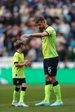 Southampton 'dan Jack Stephens Premier League maçı sırasında Leicester City, Southampton' a karşı King Power Stadyumu, Leicester, İngiltere, 3 Mayıs 2025