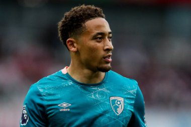 AFC Bournemouth takımından Marcus Tavernier, 3 Mayıs 2025 'te Birleşik Krallık' taki Emirates Stadyumu 'nda oynanan Premier League karşılaşmasında görülüyor.
