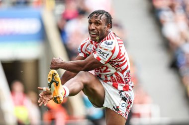 Leigh Leoparları 'ndan Edwin Ipape, Betfred Magic Weekend 2025 maçında denemesini kutluyor. Leigh Leopards, Catalans Dragons' a karşı St. James 's Park, Newcastle, İngiltere, 3 Mayıs 2025
