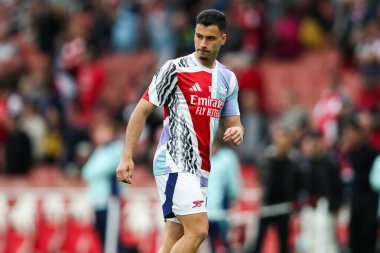 Arsenal 'den Gabriel Martinelli, 3 Mayıs 2025' te Birleşik Krallık, Londra 'daki Emirates Stadyumu' nda oynanan Premier League karşılaşması öncesinde ısınıyor.