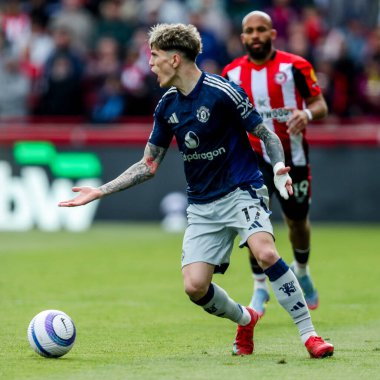 Manchester United takımından Alejandro Garnacho, 4 Mayıs 2025 'te Gtech Community Stadyumu' nda oynanan Premier League karşılaşmasında tepki gösterdi.