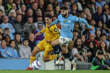 Wolverhampton Wanderers 'dan Rodrigo Gomes ve Manchester City' den Joko Gvardiol Premier League maçında Manchester City ile Wolverhampton Wanderers maçında mücadele ettiler.