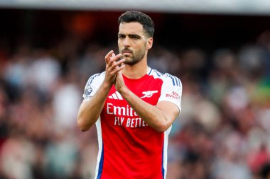 Arsenal 'den Mikel Merino, takımların 3 Mayıs 2025' te Emirates Stadyumu 'nda oynanan Premier League karşılaşması sonrasında yenilgiyi kabul etti.