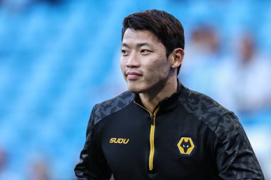 Wolverhampton Wanderers takımından Hwang Hee-Chan Premier League maçında ısınma turunda Manchester City ile Wolverhampton Wanderers arasında 2 Mayıs 2025 'te Etihad Stadyumu' nda karşılaşacak.