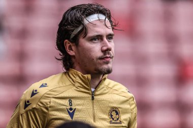 Todd Cantwell, 3 Mayıs 2025 'te Sheffield United' ın Bramall Lane, Sheffield 'de Blackburn Rovers' a karşı oynadığı Gökyüzü İddia Şampiyonası maçında ısınma maçında