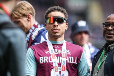 Burnley 'den Manuel Benson 3 Mayıs 2025' te Burnley 'e karşı Turf Moor, Burnley, İngiltere' de oynanan Gökyüzü İddia Şampiyonası maçından sonra