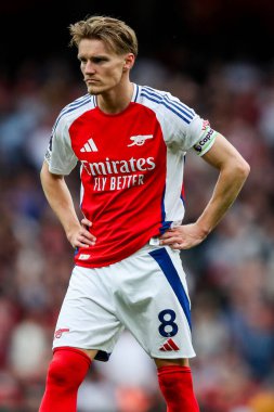 Arsenal 'den Martin Odegaard, 3 Mayıs 2025' te Birleşik Krallık 'taki Emirates Stadyumu' nda oynanan Premier League karşılaşmasında tepki gösterdi.