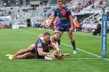 Hull KR 'dan James Batchelor, Betfred Magic Weekend 2025 maçında Hull KR, Salford Red Devils' e karşı St. James 's Park, Newcastle, İngiltere, 3 Mayıs 202
