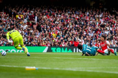 Premier Lig karşılaşmasında Arsenal, Bournemouth 'a karşı Emirates Stadyumu, Londra, İngiltere' de 3 Mayıs 2025 'te Arsenal maçında atış yaptı.