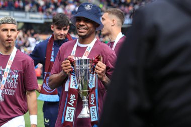 Burnley 'li Lyle Foster, 3 Mayıs 2025' te Burnley, Burnley, İngiltere 'deki Turf Moor' da oynanan Gökyüzü İddia Şampiyonası maçından sonra ikinci oldu.