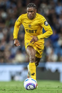 Wolverhampton Wanderers takımından Jean-Ricner Bellegarde Premier League maçında Manchester City ile Wolverhampton Wanderers arasında 2 Mayıs 2025 'te Etihad Stadyumu' nda karşılaşacak.