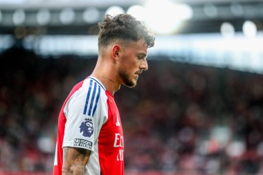 Arsenal 'den Ben White, 3 Mayıs 2025' te Birleşik Krallık 'taki Emirates Stadyumu' nda oynanan Premier League maçında sahadan ayrıldı.