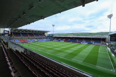 3 Mayıs 2025 'te Burnley, Burnley, Burnley, İngiltere' de oynanan Turf Moor-Millwall karşılaşması öncesinde Çim Mağribi 'nin genel görünümü
