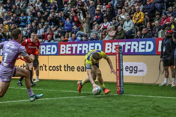 Warrington Wolves 'tan Jake Thewlis Betfred Magic Weekend 2025 maçında Wigan Warriors ile Warrington Wolves arasında 4 Mayıs 2025' te St.James 's Park, Newcastle, İngiltere' de karşılaşacak.