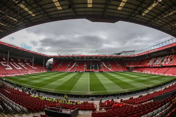Bramall Lane 'in, 3 Mayıs 2025' te Bramall Lane, Sheffield, İngiltere 'de oynanan ve Sheffield United' ın Blackburn Rovers 'a karşı oynadığı karşılaşma öncesi genel bir görüntüsü.