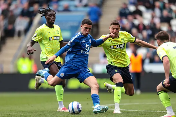 Leicester City 'den Bilal El Khannouss, 3 Mayıs 2025' te King Power Stadyumu 'nda Leicester City ile Southampton arasında oynanan Premier League maçında gol attı.