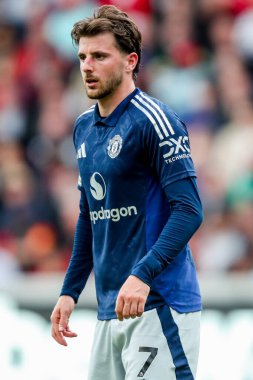 Manchester United takımının Mason Mount 'ı, Premier League maçında Brentford Manchester United' a karşı Gtech Community Stadyumu 'nda 4 Mayıs 2025' te görülüyor.