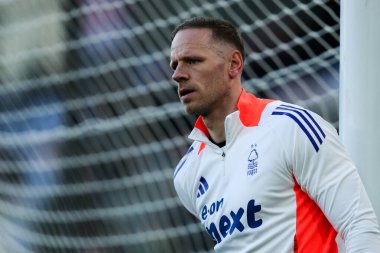 Maç öncesi ısınma maçı sırasında Nottingham Ormanı 'ndan Matz Sels, 5 Mayıs 2025' te Selhurst Park, Londra, İngiltere 'de oynanan Crystal Palace - Nottingham Ormanı maçı öncesinde