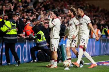 Sheffield United takımından Callum O 'Hare, 8 Mayıs 2025 tarihinde Bristol, Bristol, İngiltere' deki Ashton Gate 'de Briffield United' a karşı oynanan Gökyüzü İddia Şampiyonası yarı final maçında 0-3 'lük galibiyetini kutluyor.