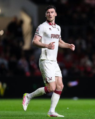 Sheffield United takımından Kieffer Moore 8 Mayıs 2025 tarihinde Bristol City, Bristol, Bristol, İngiltere 'de oynanan Bristol City-Sheffield United maçında yarı final maçında