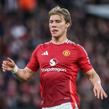 Manchester United ile Manchester United arasında oynanan UEFA Avrupa Ligi yarı final maçında Rasmus Hjlund, Manchester United ile Athletic Bilbao maçında, Manchester, İngiltere 'nin Old Trafford kentinde 8 Mayıs 2025