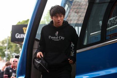 Bristol City 'den Yu Hirakawa, Bristol City ile Sheffield United arasında oynanan ve 8 Mayıs 2025 tarihinde oynanan, Bristol, İngiltere' nin başkenti Ashton Gate 'de oynanan yarı final elemeleri öncesinde geldi.