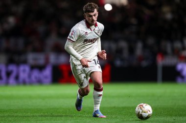Sheffield United takımından Harrison Burrows, Bristol City ile Sheffield United 'ın 8 Mayıs 202' de Ashton Gate, Bristol 'da oynanan yarı final maçında topu geçti.