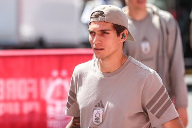 Nottingham Ormanı 'ndan Nicols Domnguez, Nottingham Forest ile Leicester City arasındaki Premier League maçı sırasında İngiltere' nin Nottingham şehrinde 11 Mayıs 2025 'te geldi.