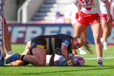 Yorklu Rhiannon Marshall, 11 Mayıs 2025 'te St Helens' e karşı Wicked Stadyumu, St Helens City Knights 'da oynanan Betfred Kadınlar Yarışma Kupası yarı final maçına gidiyor.
