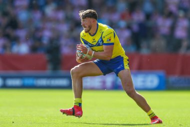 Warrington Kurtları 'ndan Matty Ashton 11 Mayıs 2025' te İngiltere 'nin St. Helens Stadyumu' nda oynanan yarı final maçı Warrington Wolves - Leopards maçı sırasında