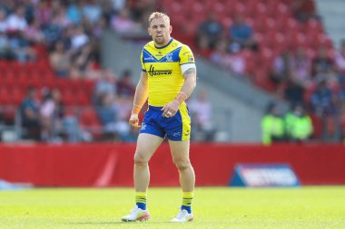 Warrington Kurtları 'ndan Matt Dufty 11 Mayıs 2025' te İngiltere 'nin St. Helens Stadyumu' nda oynanan yarı final maçı Warrington Wolves - Leigh Leopards maçında