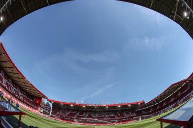 Premier Lig maçı sırasında Nottingham Forest ile Leicester City 'nin City Ground, Nottingham, İngiltere' de oynadığı City Ground maçının genel görünümü, 11 Mayıs 2025