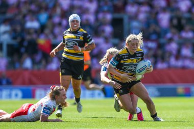 York 'lu Eboni Partington, 11 Mayıs 2025' te St Helens 'e karşı Wicked Stadyumu, St Helens City Knights' da oynanan Betfred Kadınlar Yarışma Kupası yarı final karşılaşmasında mücadele etti.