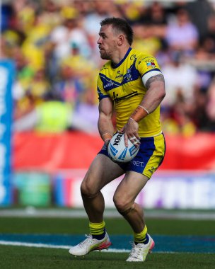 Warrington Wolves takımından Matt Dufty, 11 Mayıs 2025 'te İngiltere' nin başkenti St Helens 'te oynanan ve Warrington Wolves' a karşı Leigh Leopards 'ın oynadığı Betfred Challenge Kupası yarı final maçında sahada.