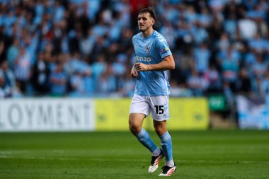 Coventry City 'den Liam Kitching 9 Mayıs 2025 tarihinde Coventry Building Society Arena, Coventry, İngiltere' de Coventry City 'ye karşı Coventry City yarı final maçı sırasında