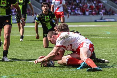 Hull KR 'dan James Batchelor, 10 Mayıs 2025' te İngiltere 'deki LNER Halk Stadyumu' nda oynanan Betfred Challenge Kupası yarı final maçı Hull KR 'a karşı Catalans Dragons maçına gidiyor.