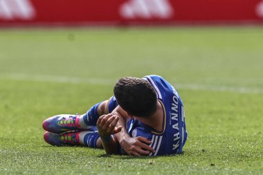 Leicester City 'den Bilal El Khannouss, İngiltere' nin Nottingham şehrinde oynanan Premier Lig maçı sırasında Nottingham Forest 'a karşı Leicester City maçında serbest atışa hazırlanıyor.