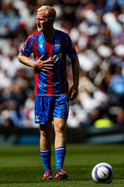 Crystal Palace 'dan Will Hughes Premier League maçı sırasında Tottenham Hotspur' a karşı Crystal Palace Tottenham Hotspur Stadyumu, Londra, 11 Mayıs 2025