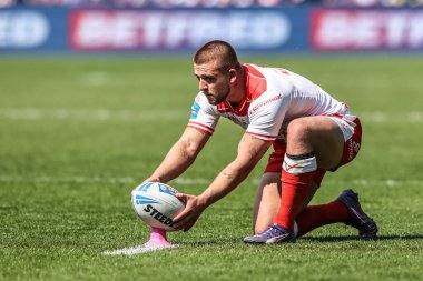 Hull KR 'dan Mikey Lewis, 10 Mayıs 2025' te LNER Halk Stadyumu 'nda oynanan Betfred Challenge Kupası yarı final maçında dönüşüm için hazırlanıyor.