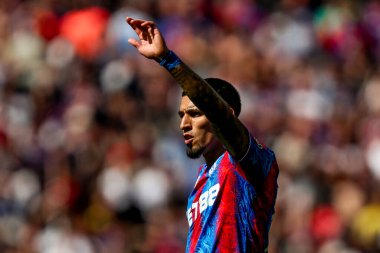 Crystal Palace 'dan Daniel Munoz Premier Lig maçı sırasında Tottenham Hotspur' a karşı Crystal Palace Tottenham Hotspur Stadyumu, Londra, 11 Mayıs 2025
