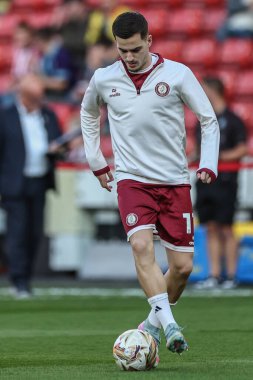 Bristol City 'den Anis Mehmeti, 12 Mayıs 2025' te İngiltere 'nin Sheffield Lane kentinde oynanan yarı final maçında oynanan Gökyüzü İddia Şampiyonası eleme maçında ısınma turunda Sheffield United ile Bristol City karşı karşıya geldi.