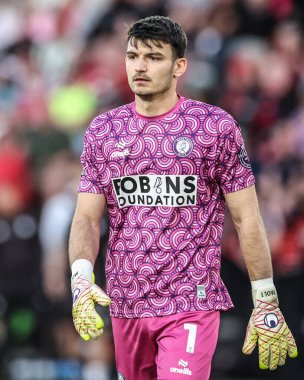 Bristol City 'den Max O' Leary 12 Mayıs 2025 'te İngiltere' nin Sheffield Lane şehrinde oynanan yarı final maçında Sheffield United ile Bristol City arasında oynanacak.