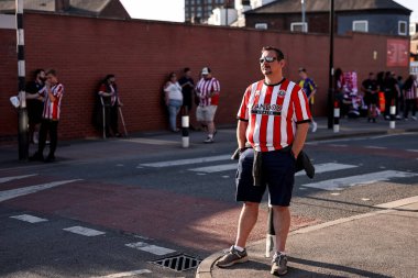 Sheffield United taraftarları 12 Mayıs 2025 'te İngiltere' nin Sheffield Lane şehrinde oynanan yarı final maçı Sheffield United ile Bristol City maçında maça geldiler.