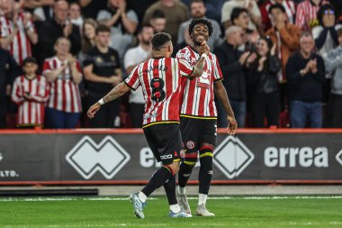 Sheffield United takımından Gustavo Hamer, 12 Mayıs 2025 'te Sheffield Lane, İngiltere' de oynanan ve Bristol City 'ye karşı oynanan yarı final maçında 2-0 öne geçme golünü kutluyor.