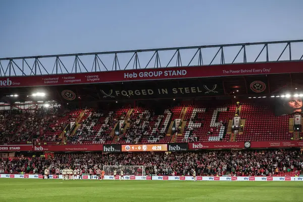12 Mayıs 2025 'te Sheffield United, Bramall Lane, Sheffield, Birleşik Krallık' ta oynanan yarı final maçında boş koltuklar.